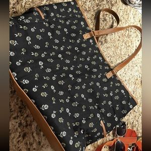 Thirty-One Cindy tote $45